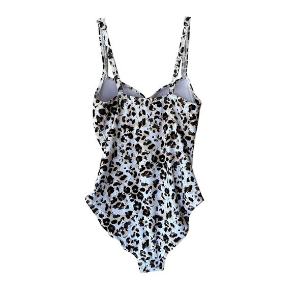 Nip Tuck Swim Leopard Print One Piece Swimsuit Women’s 8 Tummy Control - Picture 3 of 10